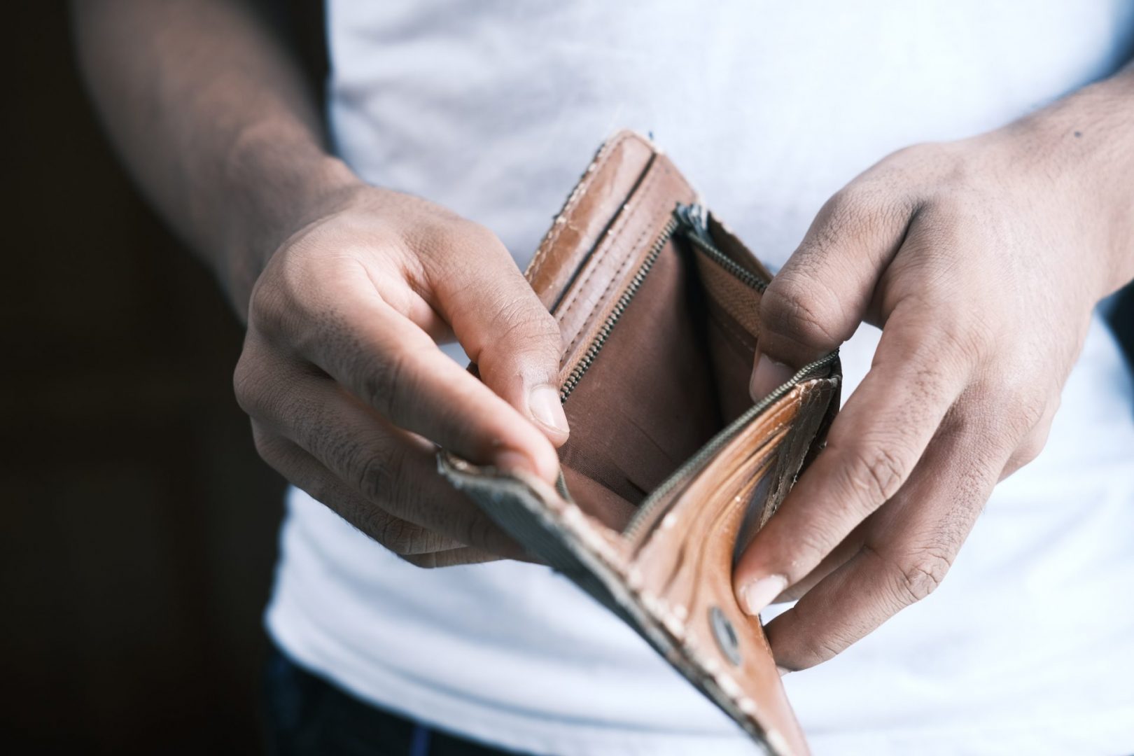 The Psychology of Spending: Why We Buy Things We Don’t Need